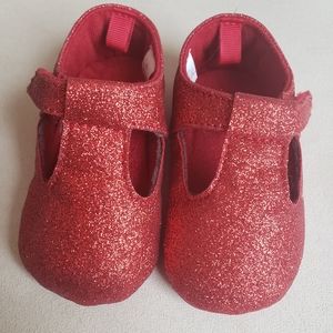Soft bottom red glittery shoe
